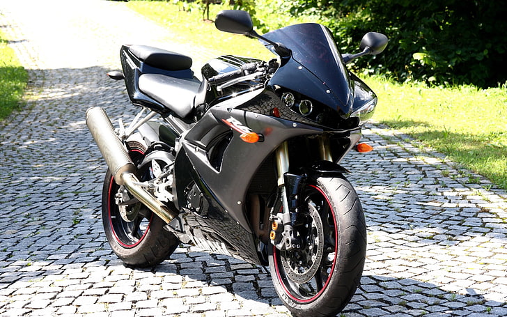 black sports bike, motorcycle, Yamaha R6, transportation, mode of transportation