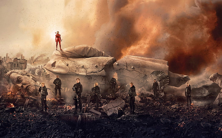 people standing beside man statue digital wallpaper, Hunger Games