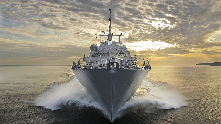 gray warship on water during golden hour, USS LCS-3, Fort Worth, HD wallpaper