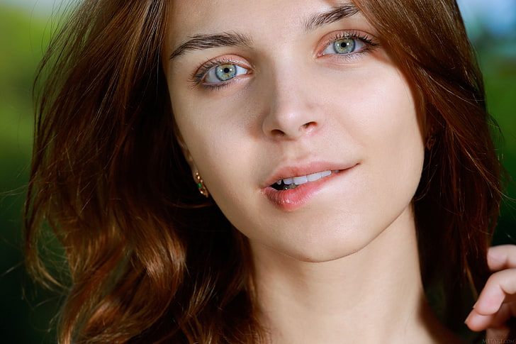 Olga Rich, redhead, women, model, face, biting lip, MetArt Magazine