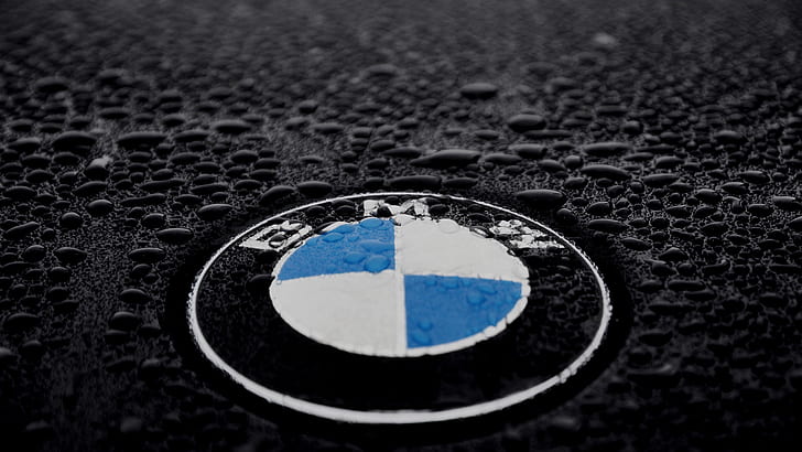 BMW Logo Badge Water Drops Macro HD, cars, HD wallpaper