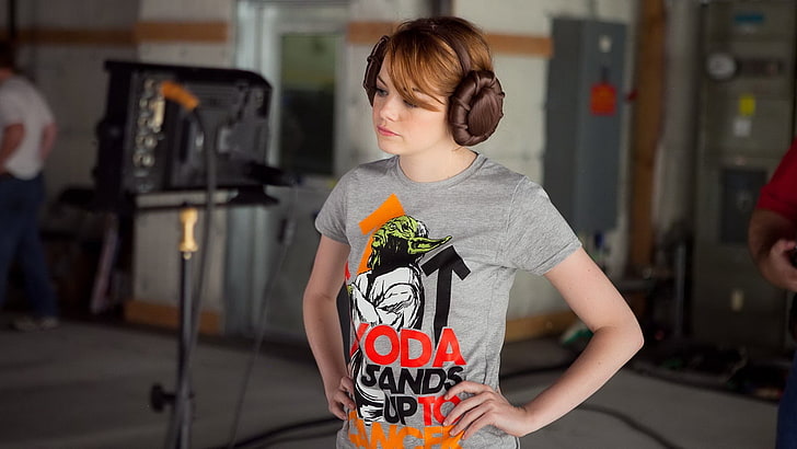 women's gray crew-neck t-shirt, Emma Stone, Star Wars, Yoda, Leia Organa