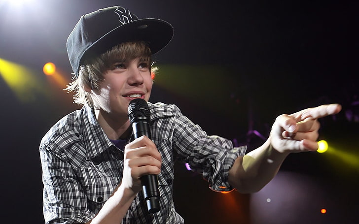 Justin Bieber, microphone, cap, performance, music, singer, musician, HD wallpaper