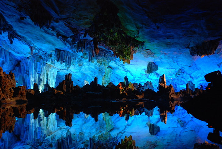 Caves, Reed Flute Cave