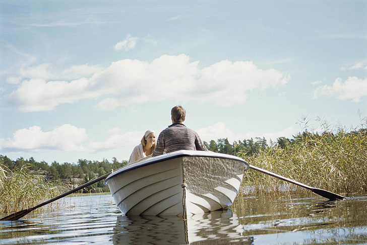 white wooden boat, couple, love, romance, river, nature, relaxation, HD wallpaper