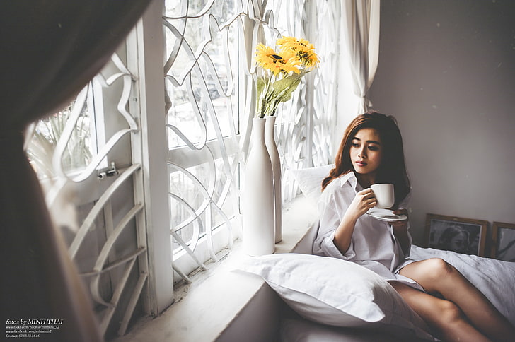 Asia, young adult, cup, drink, young women, mug, flower, coffee cup, HD wallpaper