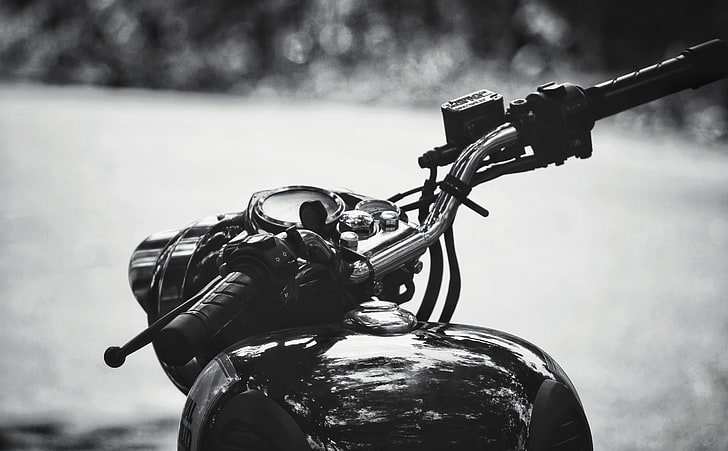 HD wallpaper: Royal Enfield, motorcycle handle, Black and White,  blackandwhite | Wallpaper Flare