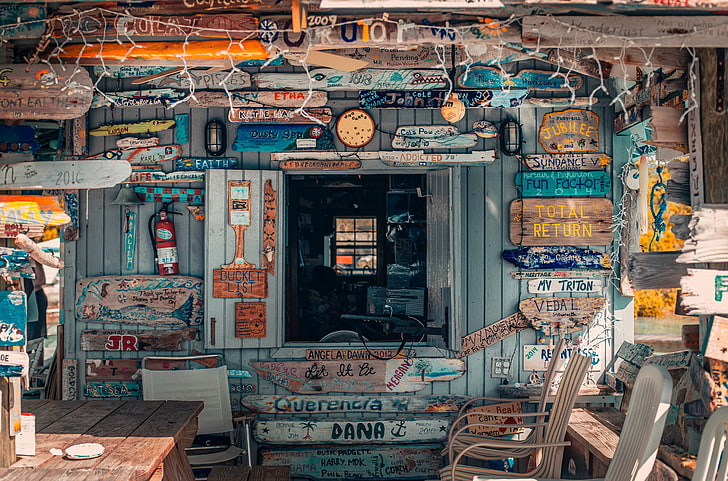blue and brown wooden store, James Zwadlo, beach, doodle, urban Scene, HD wallpaper