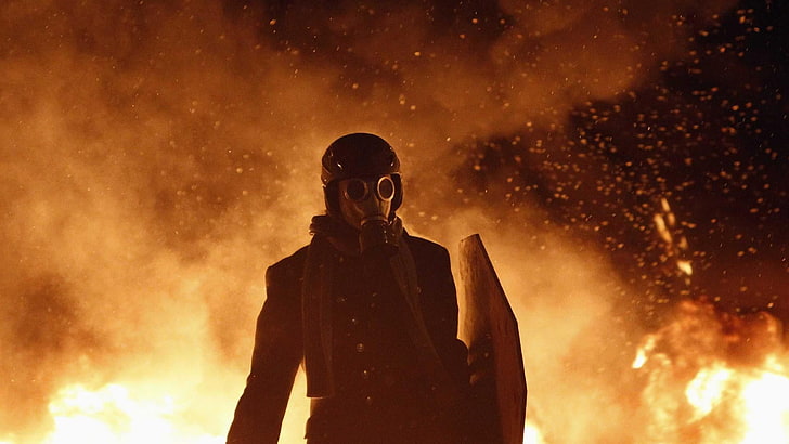 person wearing black gas mask digital wallpaper, fire, gas masks, HD wallpaper