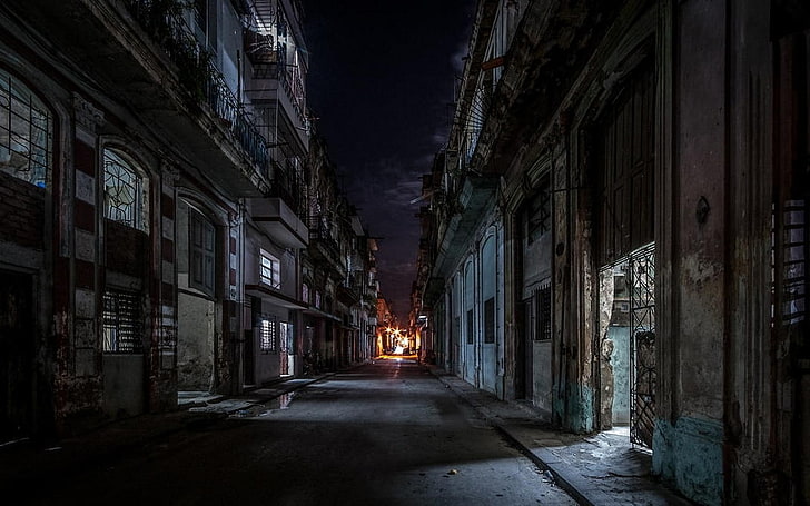 hallway during nighttime, landscape, street, urban, Havana, Cuba