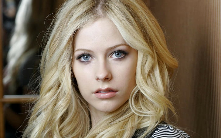 Avril Lavigne, singer, blonde, music, portrait, women, HD wallpaper