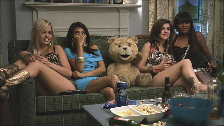 Ted movie clip, teddy bears, Ted (movie), blonde, brunette, legs, HD wallpaper