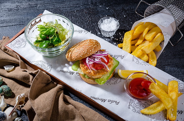 Fries, food, burgers, salad, food and drink, fast food, ready-to-eat