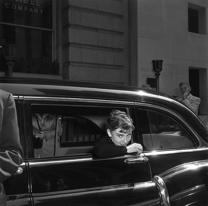 Audrey Hepburn, monochrome, women, actress, mode of transportation