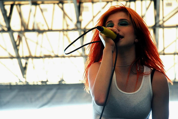 Hayley Williams, singer, redhead, green eyes, Paramore, young adult, HD wallpaper