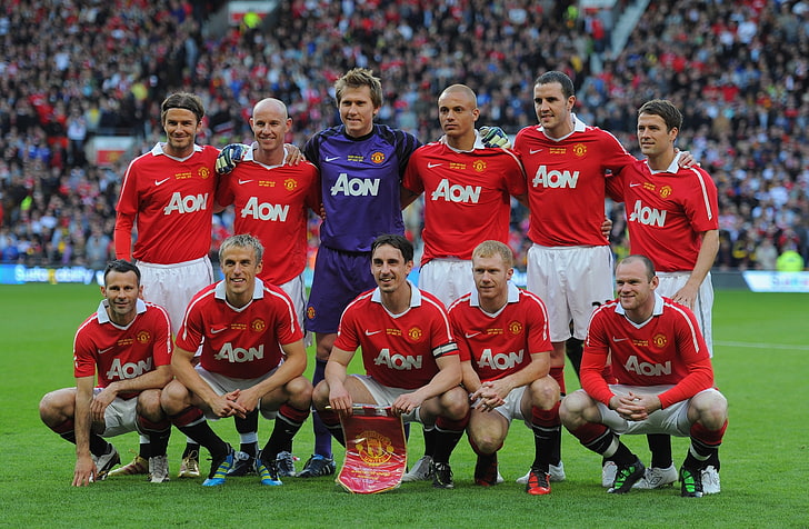 HD wallpaper: AON soccer team, players, Manchester United, sport, red, men  | Wallpaper Flare