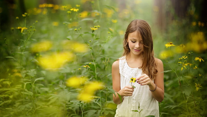 nature, flowers, little girl, children, one person, plant, holding, HD wallpaper