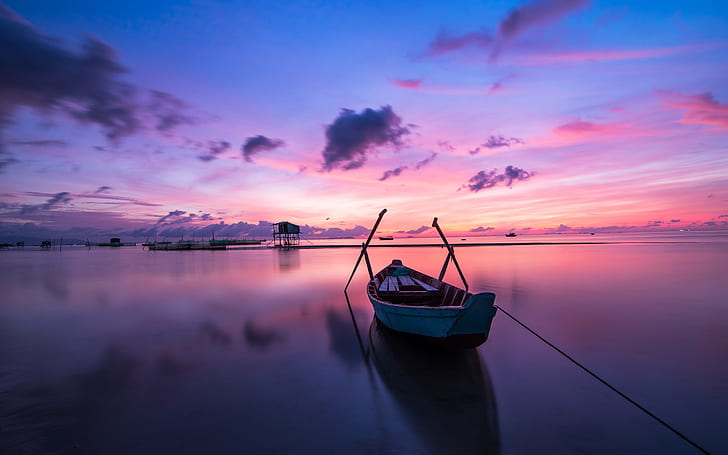 sea, dawn, nature, sky, sunset, vacation, weather, ocean, sun, boat, vietnam, white and brown canoe, HD wallpaper