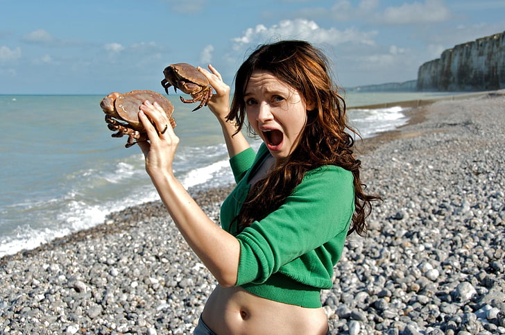 Sarah Forestier, Le Nom des gens, actress, crabs, castagnets, HD wallpaper