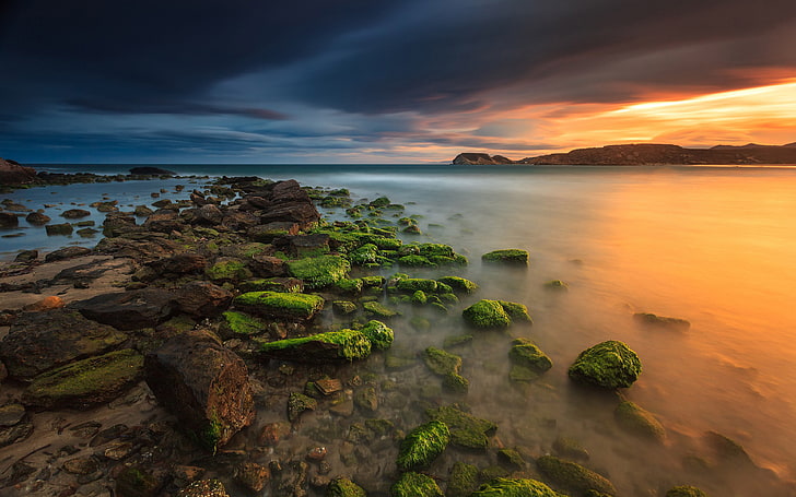 Sunset In Spain Coast Rocks With Green Moss Sea Reflection On Red Sky In Water Hd Wallpapers For Mobile Phones And Computer 3840×2400