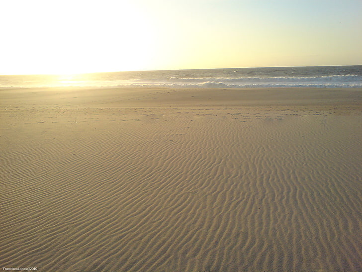 beach, sea, sunlight, beige, sand, waves, horizon, land, water, HD wallpaper
