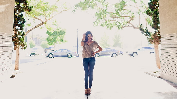 women's brown top and blue skinny jeans, model, car, wall, trees