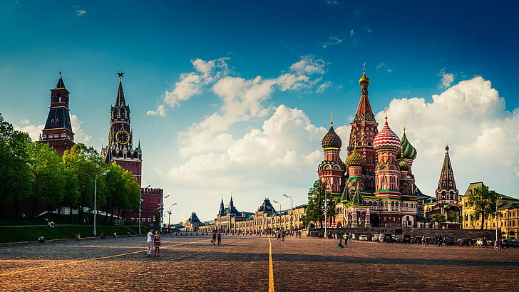 cityscape architecture city building urban moscow russia kremlin town square cathedral old building people street trees clouds clock towers red square pavers capital, HD wallpaper