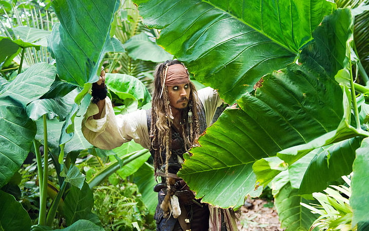 Johnny Depp as Jack Sparrow, leaves, jungle, pirates of the Caribbean 4
