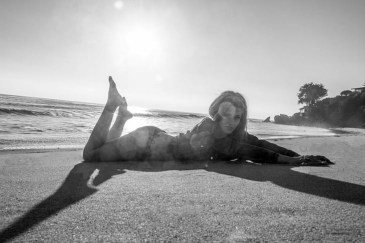 Actresses, Lili Reinhart, American, Beach, Lying Down, Monochrome