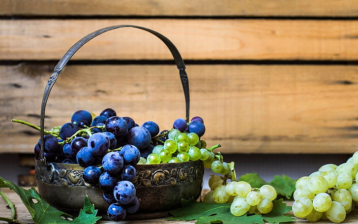 green and blue beaded bracelet, food, lunch, plants, fruit, grapes, HD wallpaper