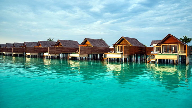 brown wooden house, Maldives, resort, sea, turquoise, bungalow, HD wallpaper