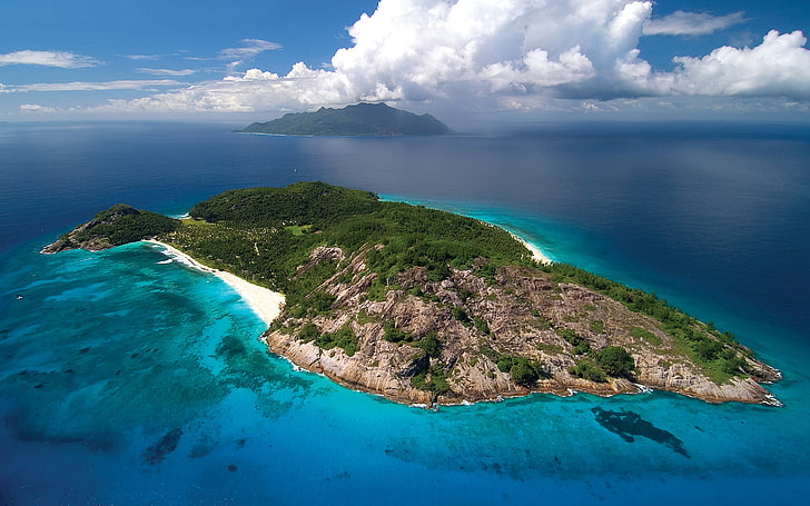 North Island One Of The Forty Granite Islands Of The Seychelles In The Indian Ocean 11 Luxury Villas Tropical Oasis Green Vegetation 3000×1875, HD wallpaper