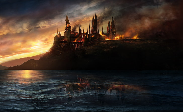 Harry Potter And The Deathly Hallows, castle surrounded by body of water digital wallpaper