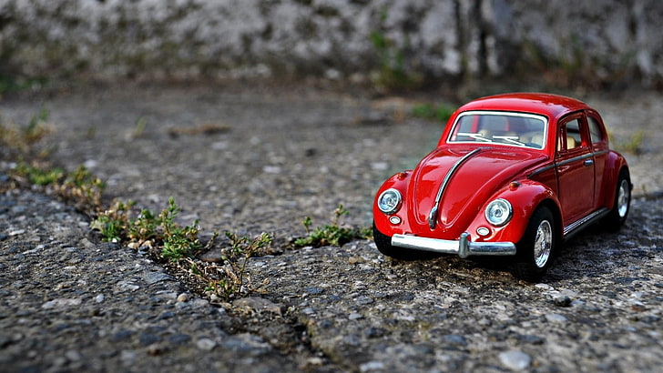 red Volkswagen Beetle scale model, car, toys, closeup, macro, HD wallpaper
