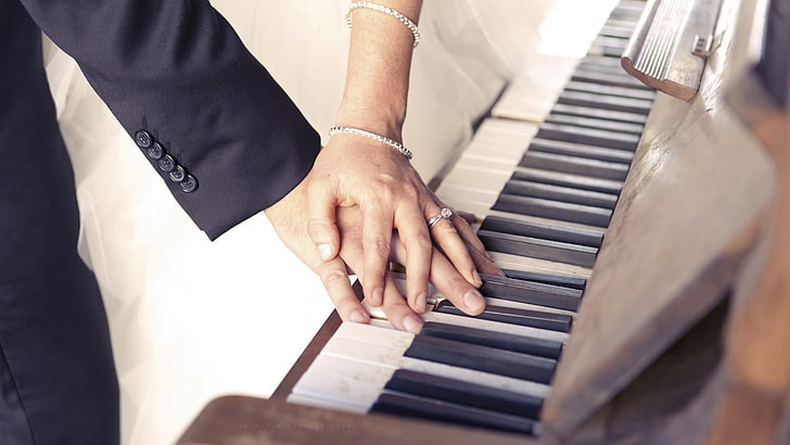 hands, piano, holding hands, couple, musical instrument, human hand