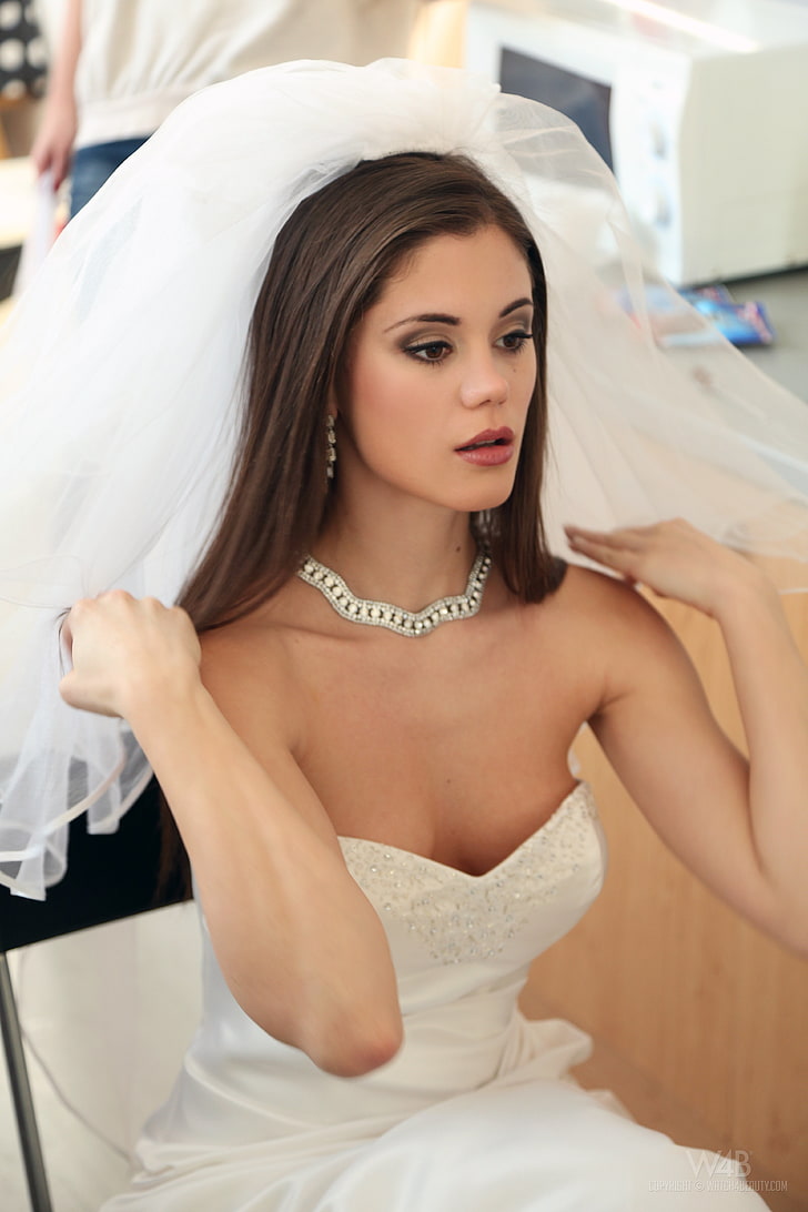 Markéta Stroblová, brunette, women, wedding dress, strapless dress, HD wallpaper