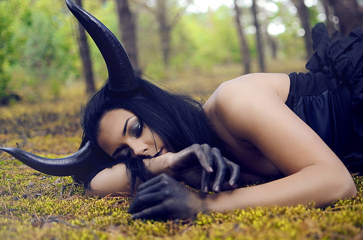 women, horns, Homestuck, lying down, one person, young adult