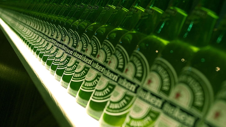 Heineken bottle lot, bottles, green, Dutch, photography, beer