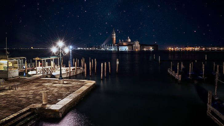 Night In Venice Port Night Sea Boats Nightlights Piazza San Marco Starry Sky 4k Ultra Hd Tv Wallpaper For Desktop Laptop Tablet And Mobile Phones 3840×2160