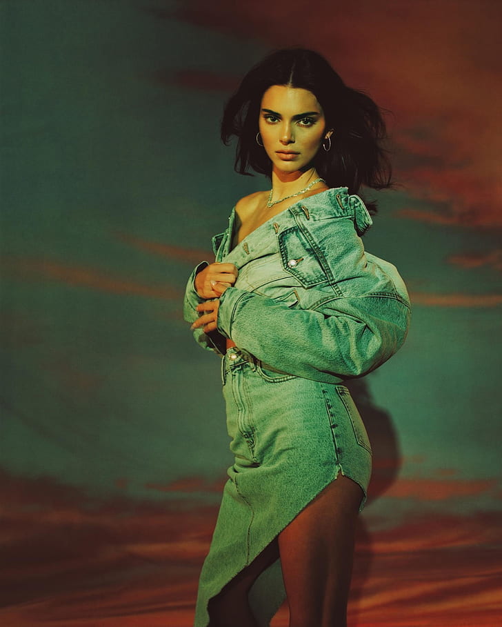 HD wallpaper: Kendall Jenner, women, model, brunette, dark hair, legs ...