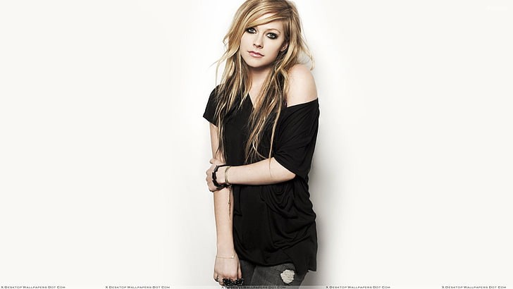 Avril Lavigne, white background, blonde, looking at viewer, simple background, HD wallpaper