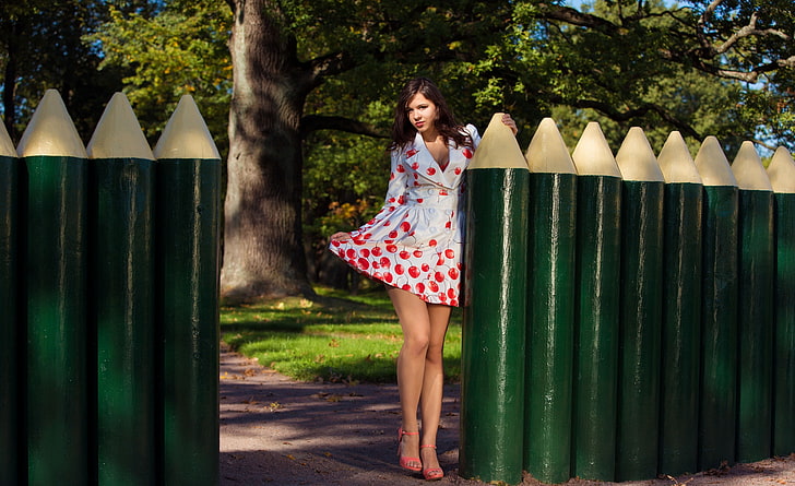 women's white and red long-sleeved dress, the fence, Audrey, HD wallpaper