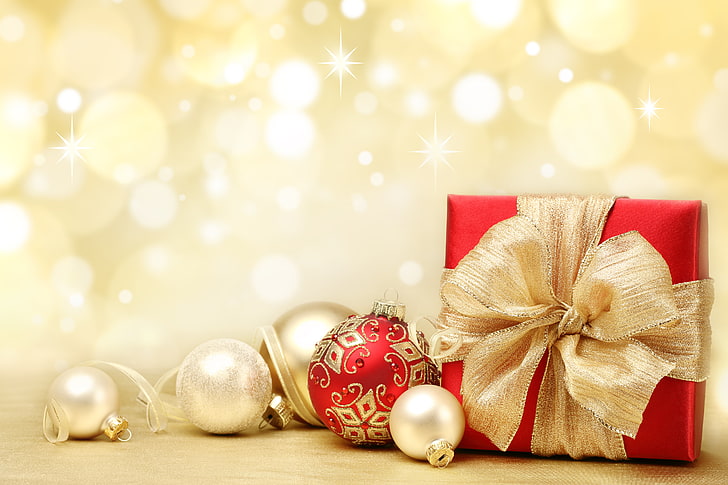 red gift box and baubles, balls, decoration, toys, New Year, Christmas, HD wallpaper