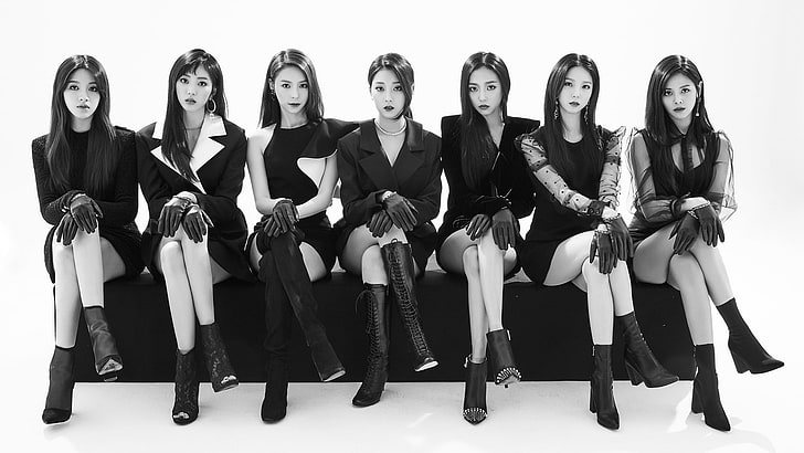 K-pop, CLC, Asian, monochrome, young adult, young women, indoors
