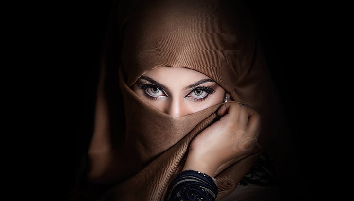 women, smoky eyes, Muslim