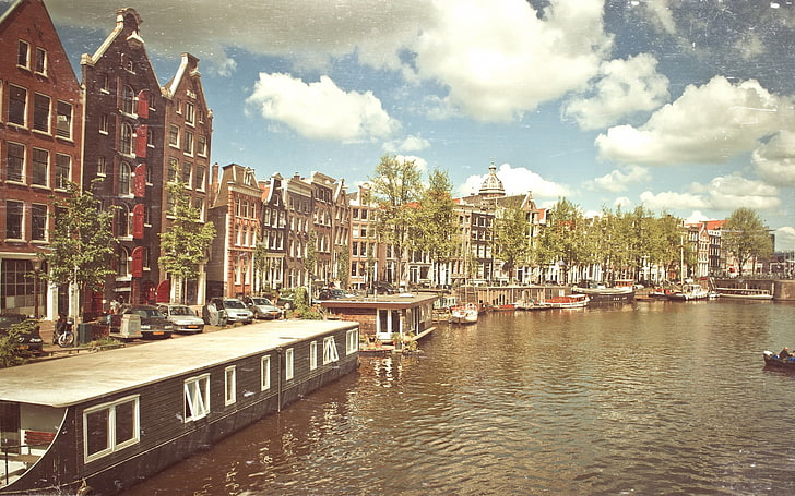 brown concrete house, amsterdam, canal, boat, sun, netherlands, HD wallpaper