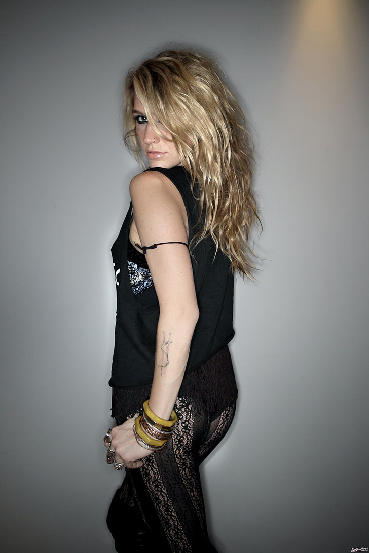 Kesha, women, singer, fashion, studio shot, beauty, hair, portrait, HD wallpaper