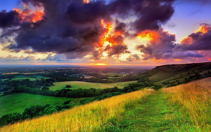 England, West Sussex, village of Hassocks, nature, morning, sunrise, clouds