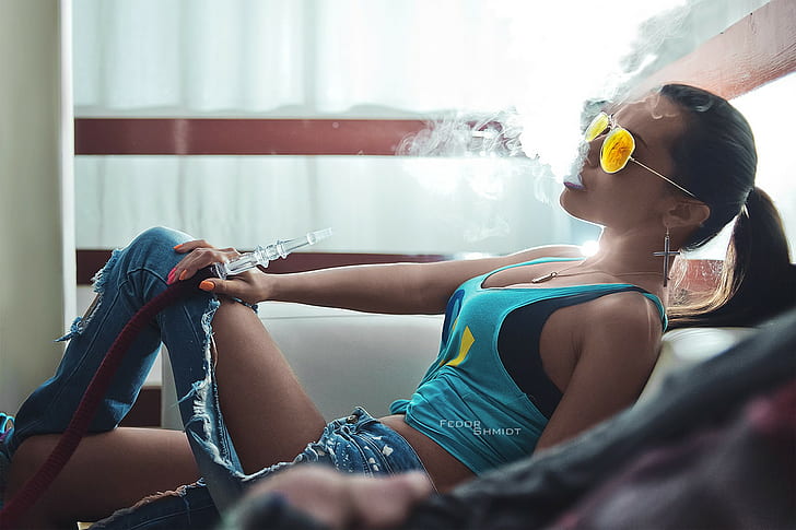 Girl smoke hookah, model