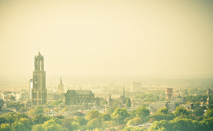 Hazy Utrecht, View From The Conclusion Flat, green leafed trees, HD wallpaper